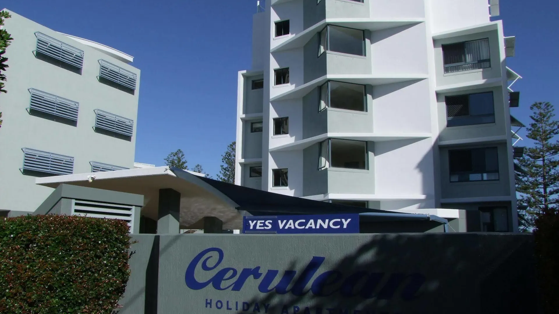 Cerulean Apartments Caloundra 4*,  Austrálie