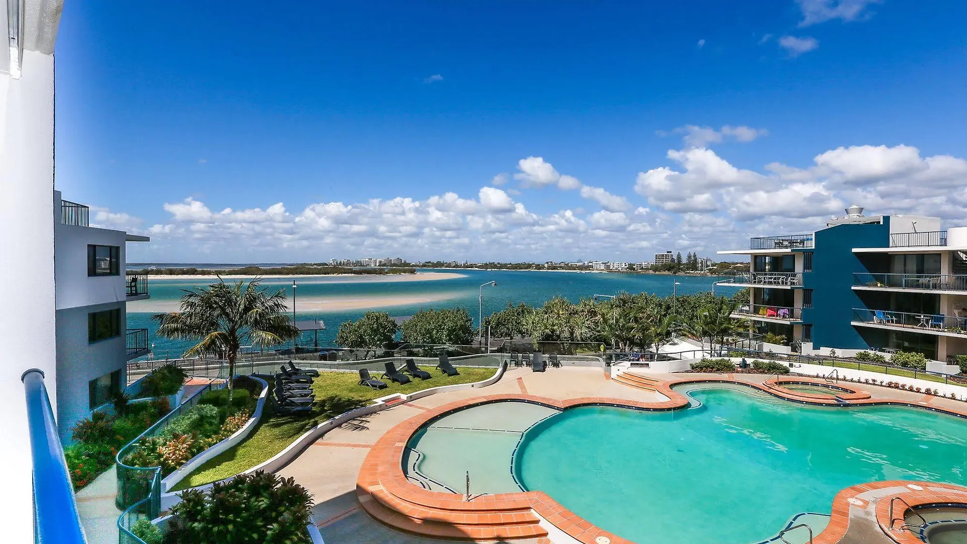 Cerulean Apartments Caloundra 4*,